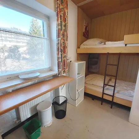 In - Steiermark 41122 *