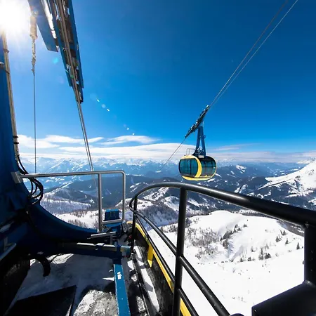 In - Steiermark 41122 *